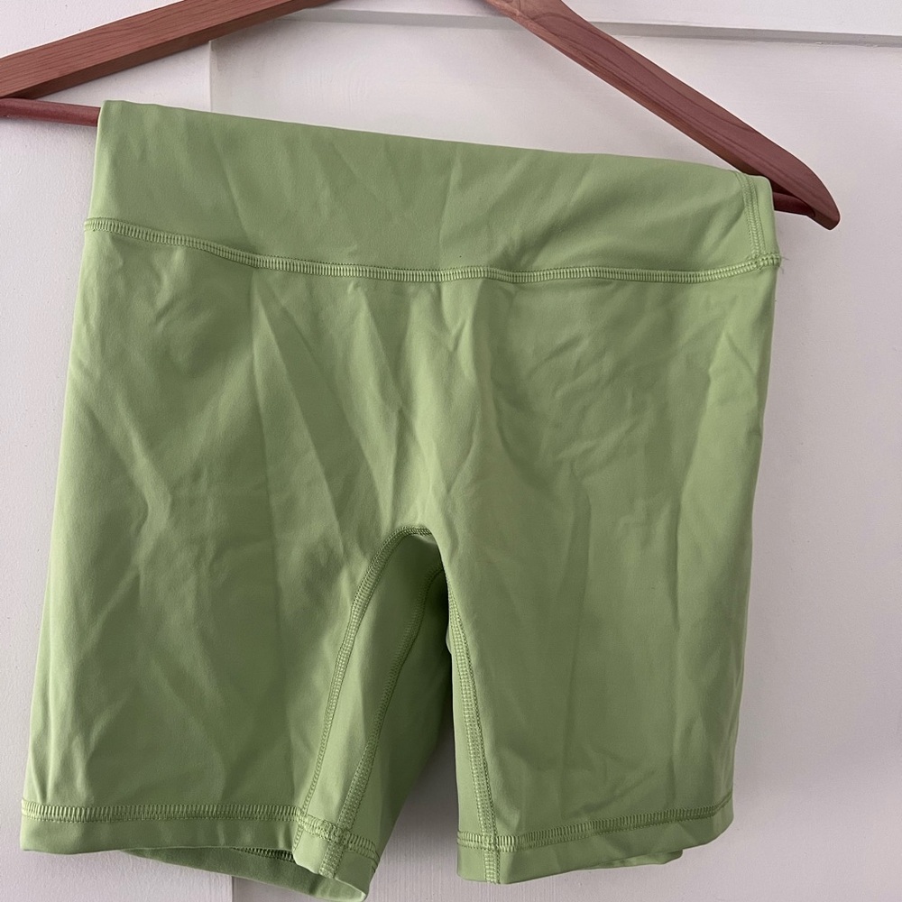 Apple green biker short
